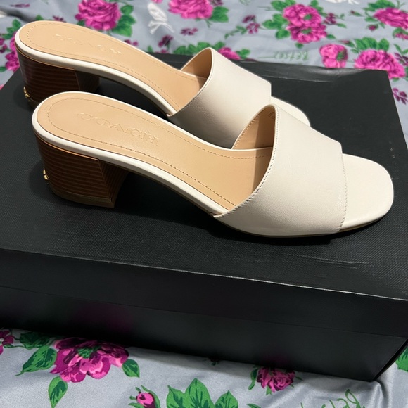 Coach leather sandals - Picture 3 of 6